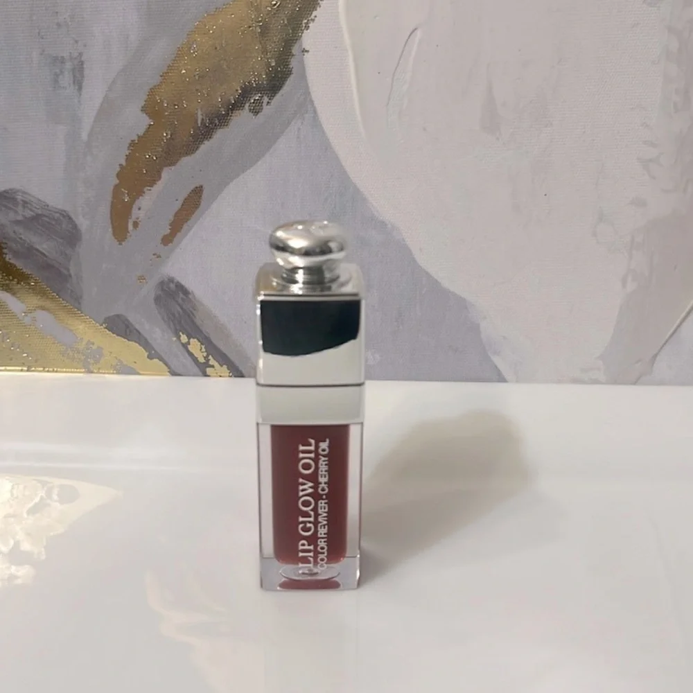 🛍️ NWOB Dior Cherry Lip Glow Oil